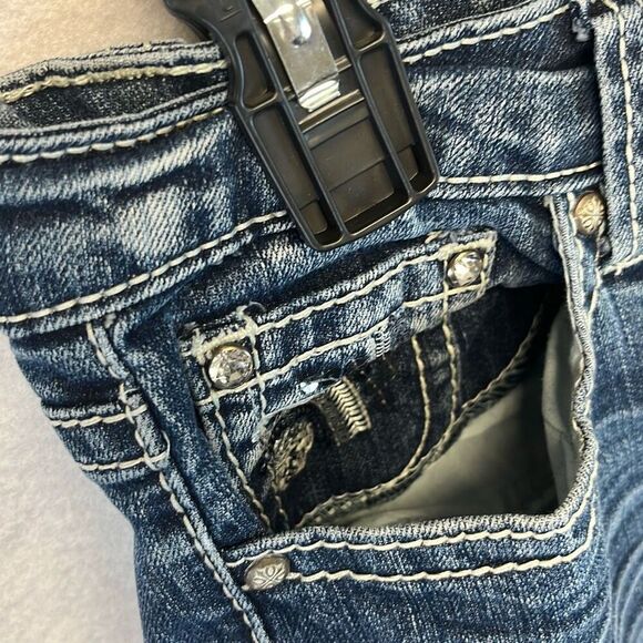 SOUNDGIRL Jeans Women's Size 9 Blue Denim Sequin Embroidered Bootcut Medium Wash - Picture 5 of 14